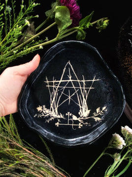 House of Twigs Ceramic Offering Plate - 7.5 × 7.5"